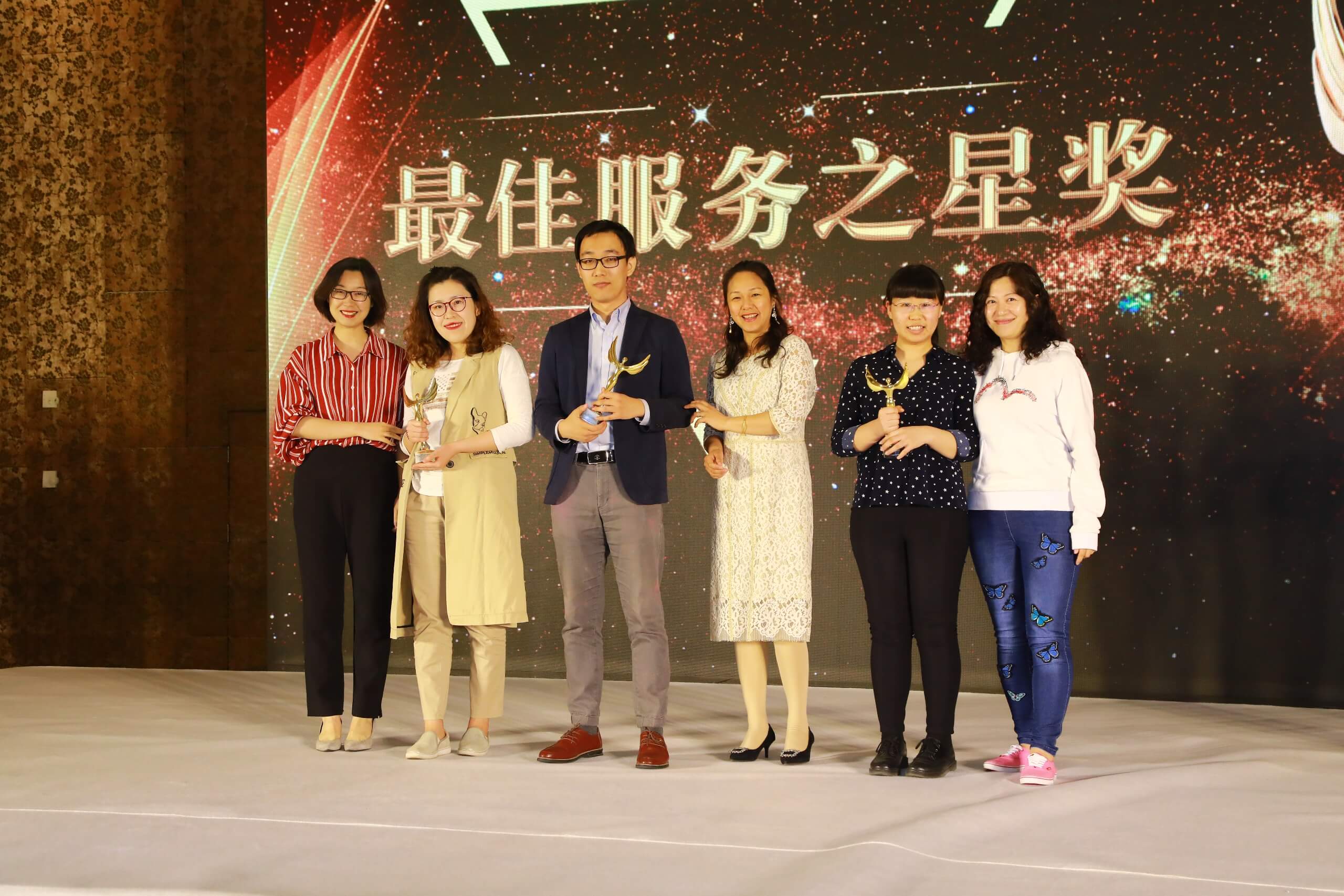 帮助企业在全球范围内获取开云手机端入